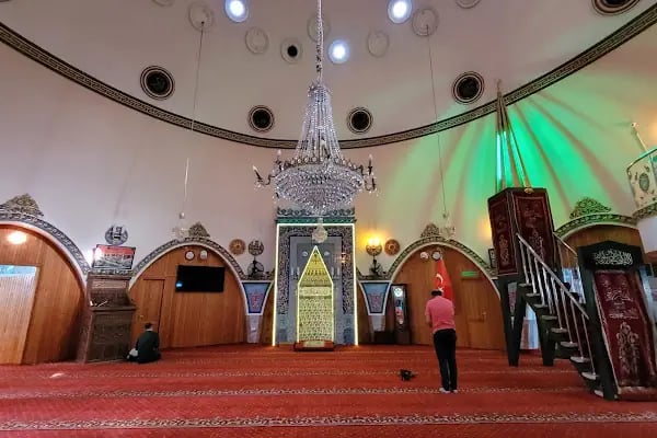 Mustafa Kemalpaşa Camii - Resim 2