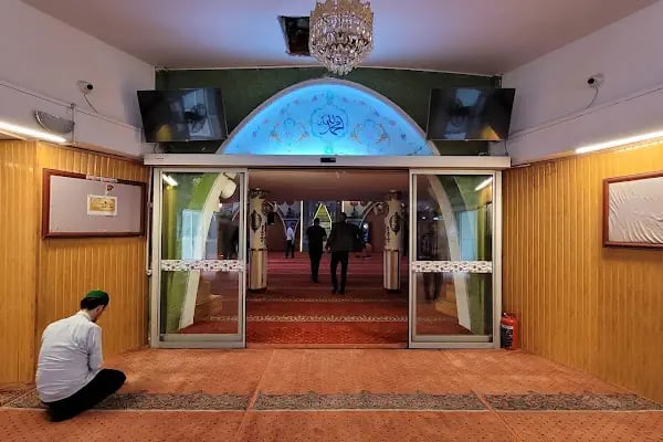 Mustafa Kemalpaşa Camii - Resim 5