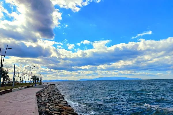 İhsan Alyanak Parkı - Resim 3
