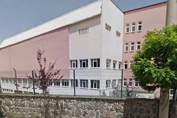 ŞEHİT SAMET USLU KIZ ANADOLU İMAM HATİP LİSESİ - Resim 5