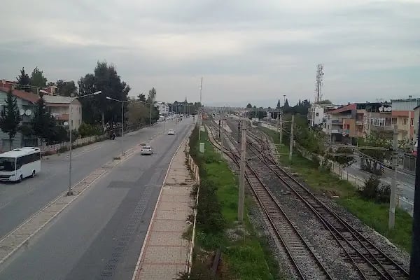 Gaziemir Tren İstasyonu - Resim 18