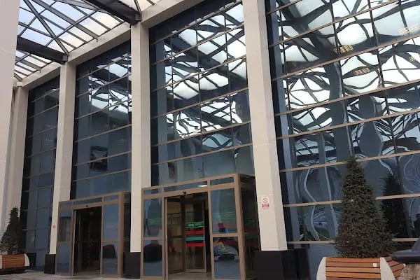 Gaziosmanpaşa Eğitim Araştırma Fizik Tedavi Rehabilitasyon Hastanesi binası - Resim 6