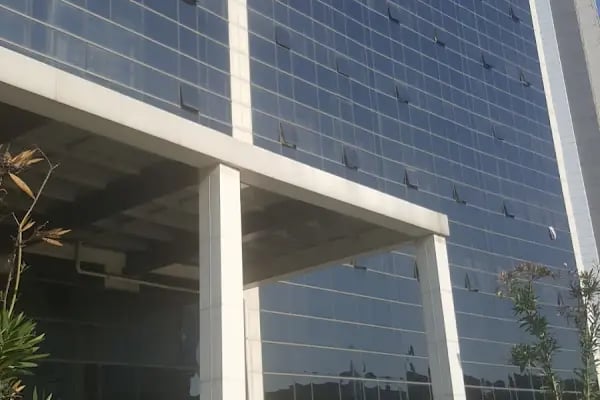 Gaziosmanpaşa Eğitim Araştırma Fizik Tedavi Rehabilitasyon Hastanesi binası - Resim 10