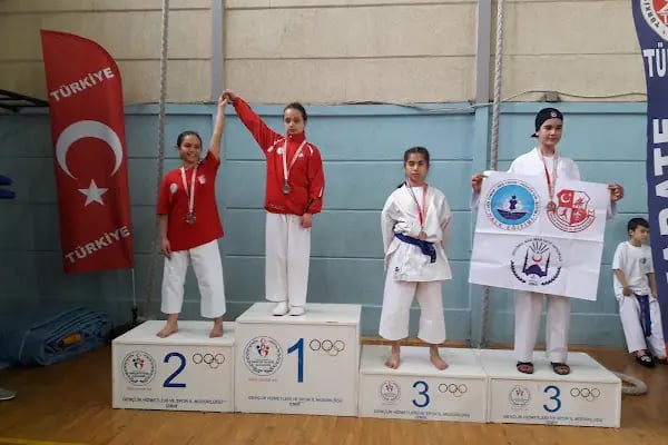 Buca Afetevleri Spor Salonu - Resim 5