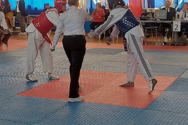 Buca Afetevleri Spor Salonu - Resim 7