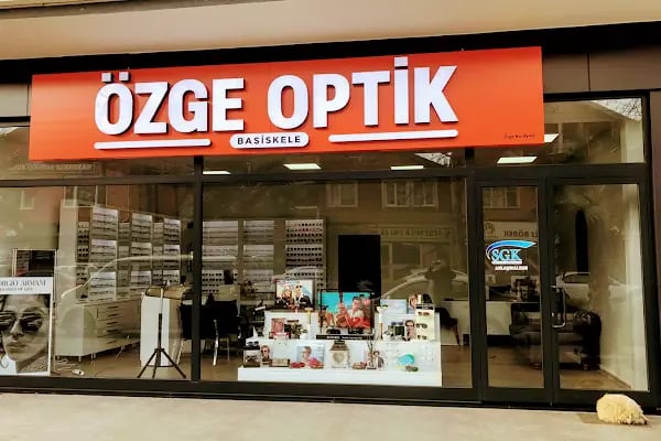 Özge Optik Başiskele - Resim 11