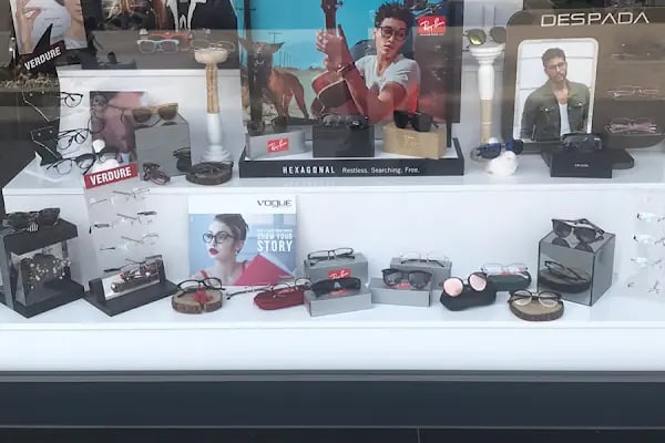 Özge Optik Başiskele - Resim 6