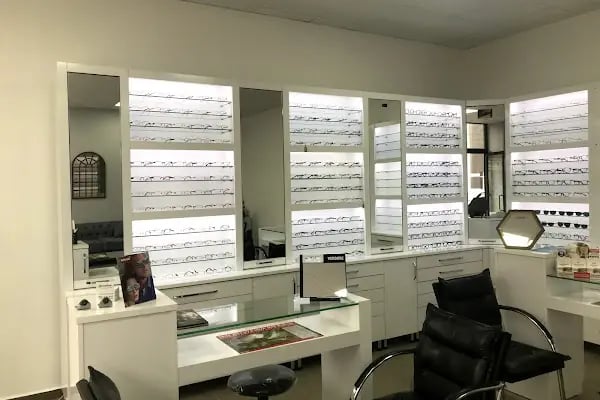Özge Optik Başiskele - Resim 4