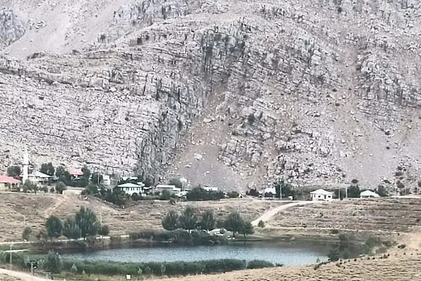 Dipsiz göl - Resim 16