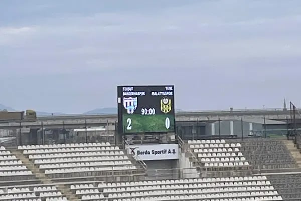 Bandırma 17 Eylül Stadyumu - Resim 4