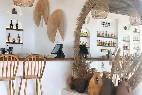 Ga'u Antique Gallery, Cafe-bistro, Bar - Resim 19