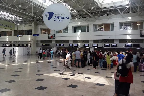 Cizgi rent a car Antalya Havalimanı - Resim 7