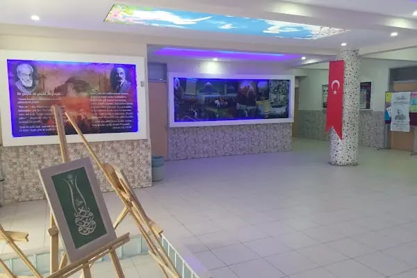 ÇUKUROVA SELAHADDİN EYYUBİ İMAM HATİP ORTAOKULU - Resim 4