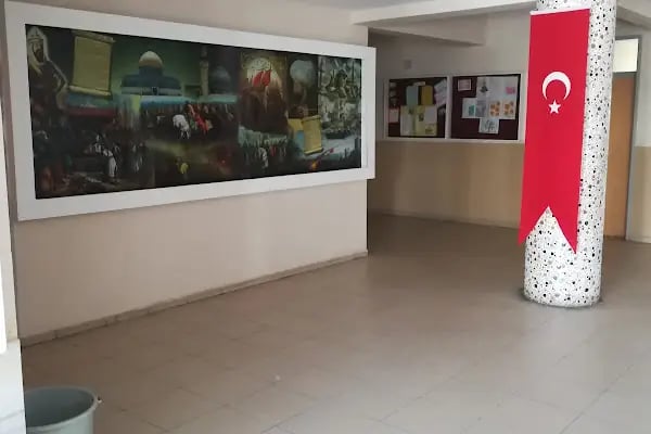 ÇUKUROVA SELAHADDİN EYYUBİ İMAM HATİP ORTAOKULU - Resim 13