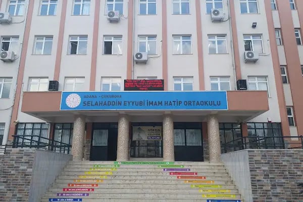 ÇUKUROVA SELAHADDİN EYYUBİ İMAM HATİP ORTAOKULU - Resim 12