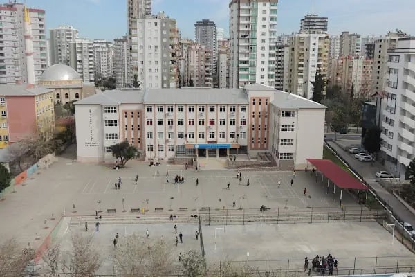 ÇUKUROVA SELAHADDİN EYYUBİ İMAM HATİP ORTAOKULU - Resim 1