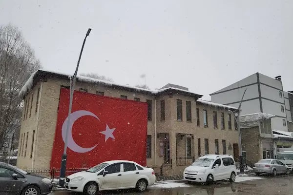 Bahçesaray Halk Eğitimi Merkezi - Resim 1