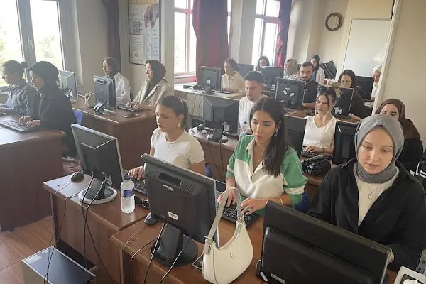 Eksen Institute Kariyer Kursları Heykel Şubesi - Resim 13