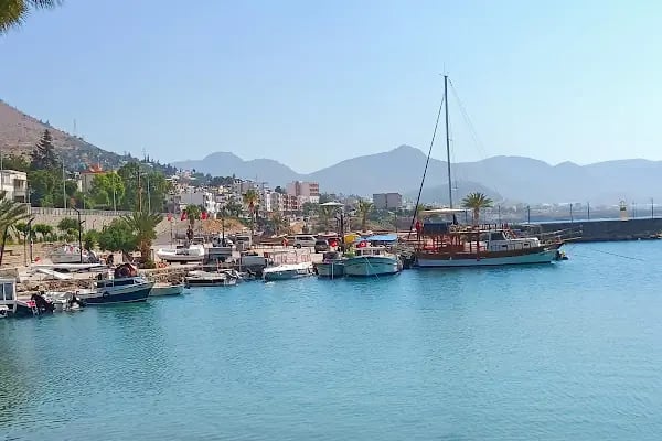 Ünlü Konaklama Kafe - Resim 3