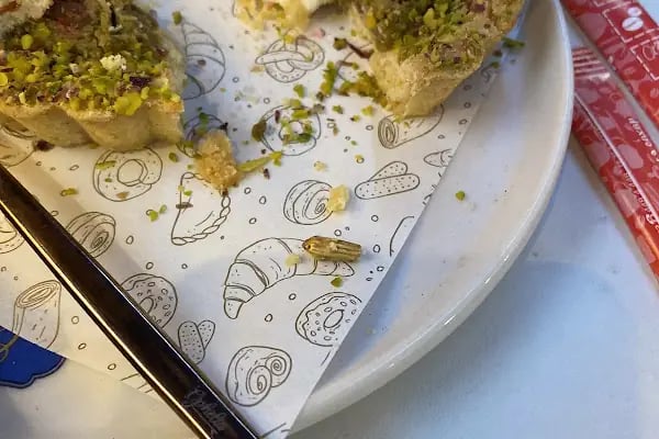 Ophelia Patisserie - Resim 9