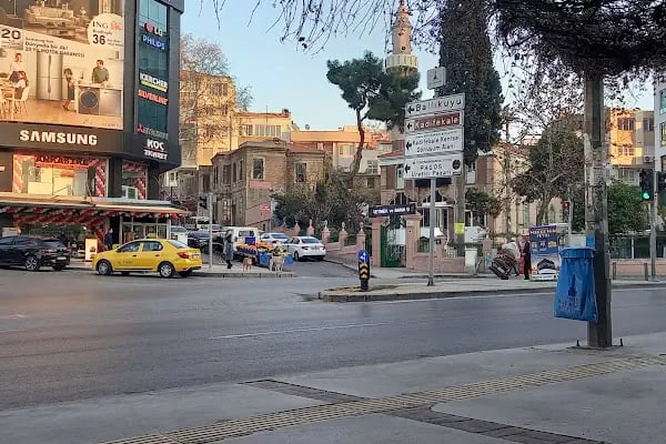 Eşrefpaşa Camii - Resim 11