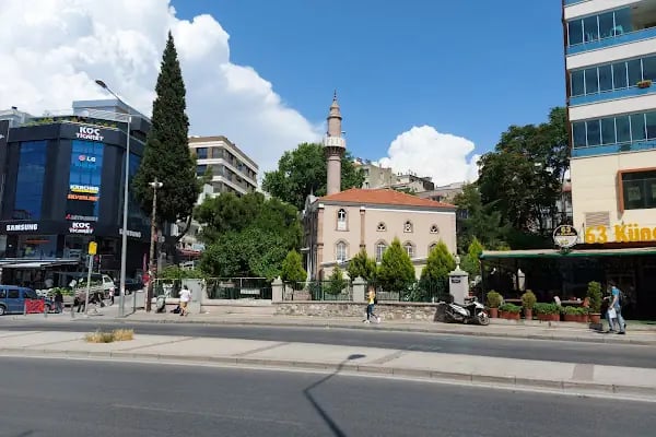 Eşrefpaşa Camii - Resim 12