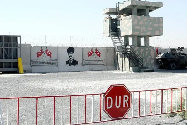 Akçakale Eski Sınır Kapısı - Resim 8