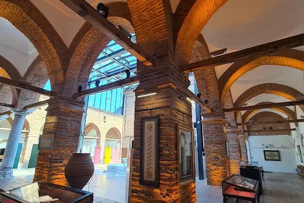 Muradiye El Yazmaları Müzesi - Resim 3