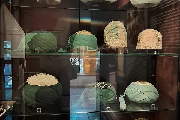Muradiye El Yazmaları Müzesi - Resim 17