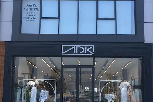 Op. Dr. Remzi Eren, Kadın Hastalıkları Ve Doğum Uzmanı - Resim 1