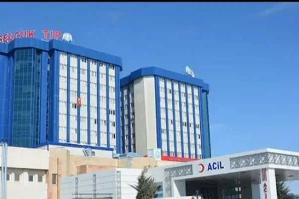 Selçuk Tıp Plastik Cerrahi Polikliniği - Resim 2