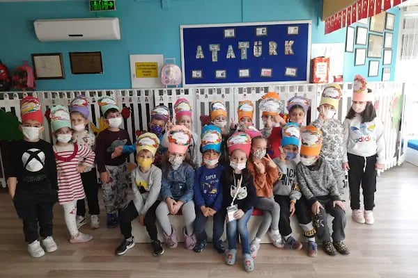İzmir - Buca Avukat İlhan Ege Anaokulu - Resim 6