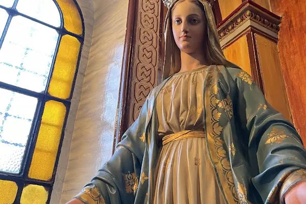 St. Babihist Latin Kilisesi - Resim 13