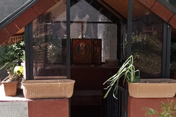 St. Babihist Latin Kilisesi - Resim 16