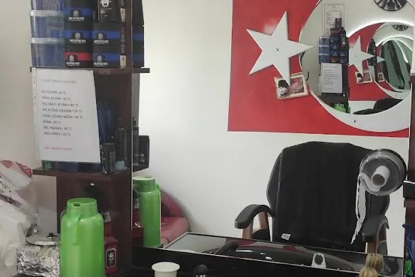TAKINTI ERKEK KUAFÖRÜ - Resim 4