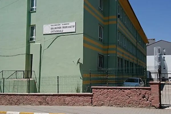Balıkesir İmam Hatip Ortaokulu - Resim 4