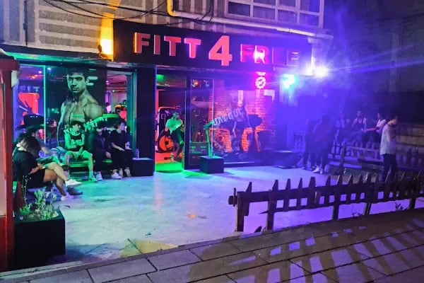 Fıtt 4 Free(ALTIN KOL SPOR KULÜBÜ ) - Resim 2