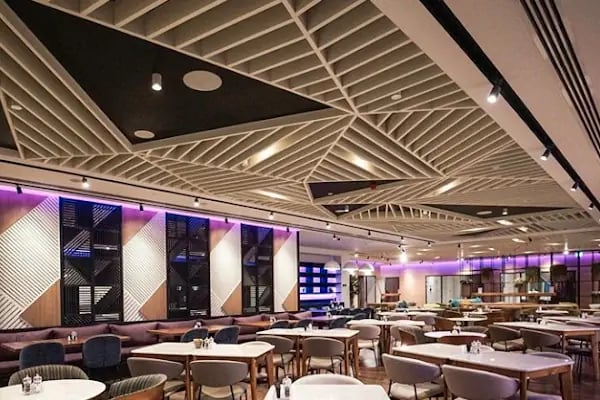 YOTEL Istanbul Airport - Resim 3
