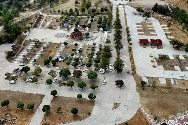 Harmancık Belediyesi Millet Bahçesi - Resim 3