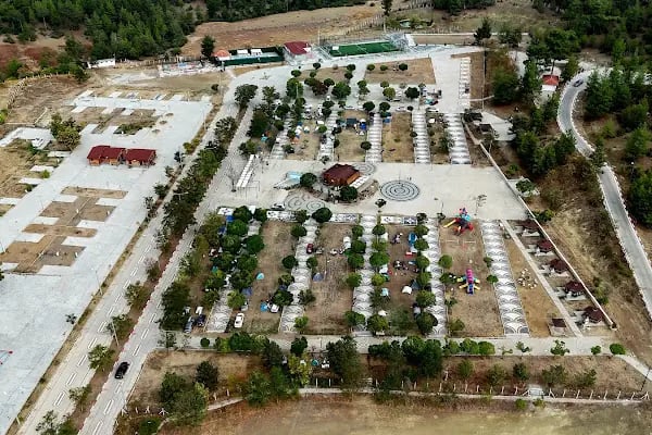Harmancık Belediyesi Millet Bahçesi - Resim 4