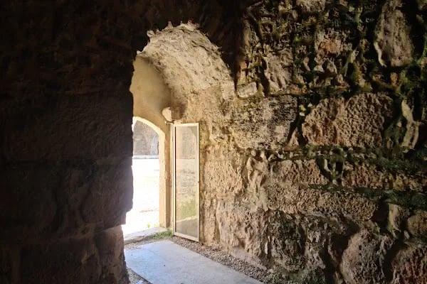 Kırkgöz Han Kervansaray - Resim 8