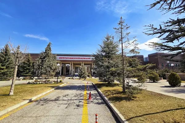 Gaziler Fizik Tedavi ve Rehabilitasyon Eğitim ve Araştırma Hastanesi - Resim 4