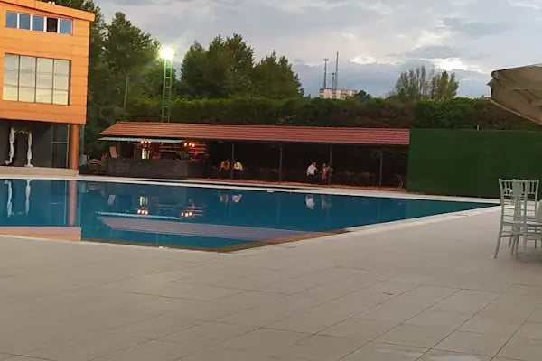 Süngü Spor Tesisi - Resim 13