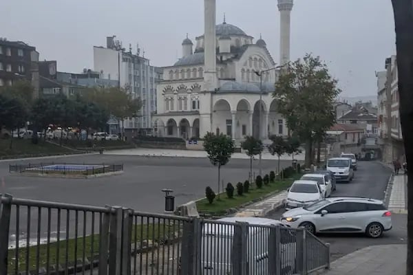 Halil İbrahim Camii - Resim 1
