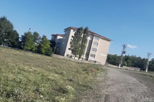 İMKB Akyaka Anadolu Lisesi - Resim 2