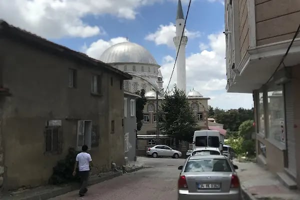 Taşoluk Merkez Cami - Resim 17