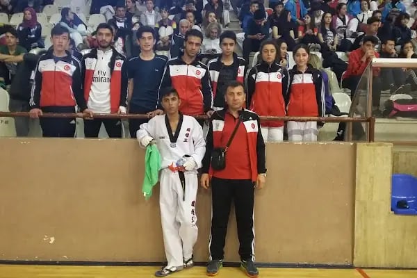 Atatürk Spor Salonu - Resim 13