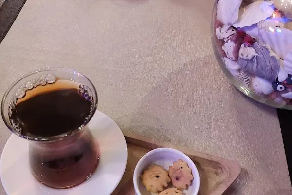 VINYL Cafe &amp; Shop - Resim 15