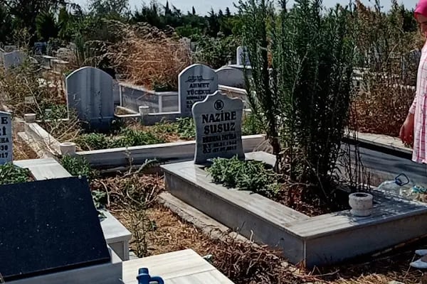 Bandırma Şehir Mezarlığı - Resim 6