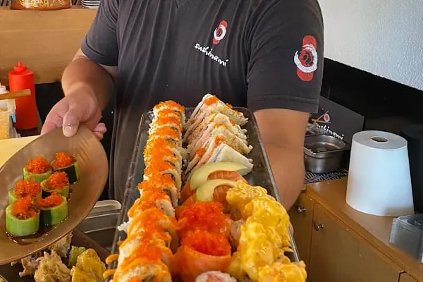 Sushinami Far East Cuisine - Resim 17